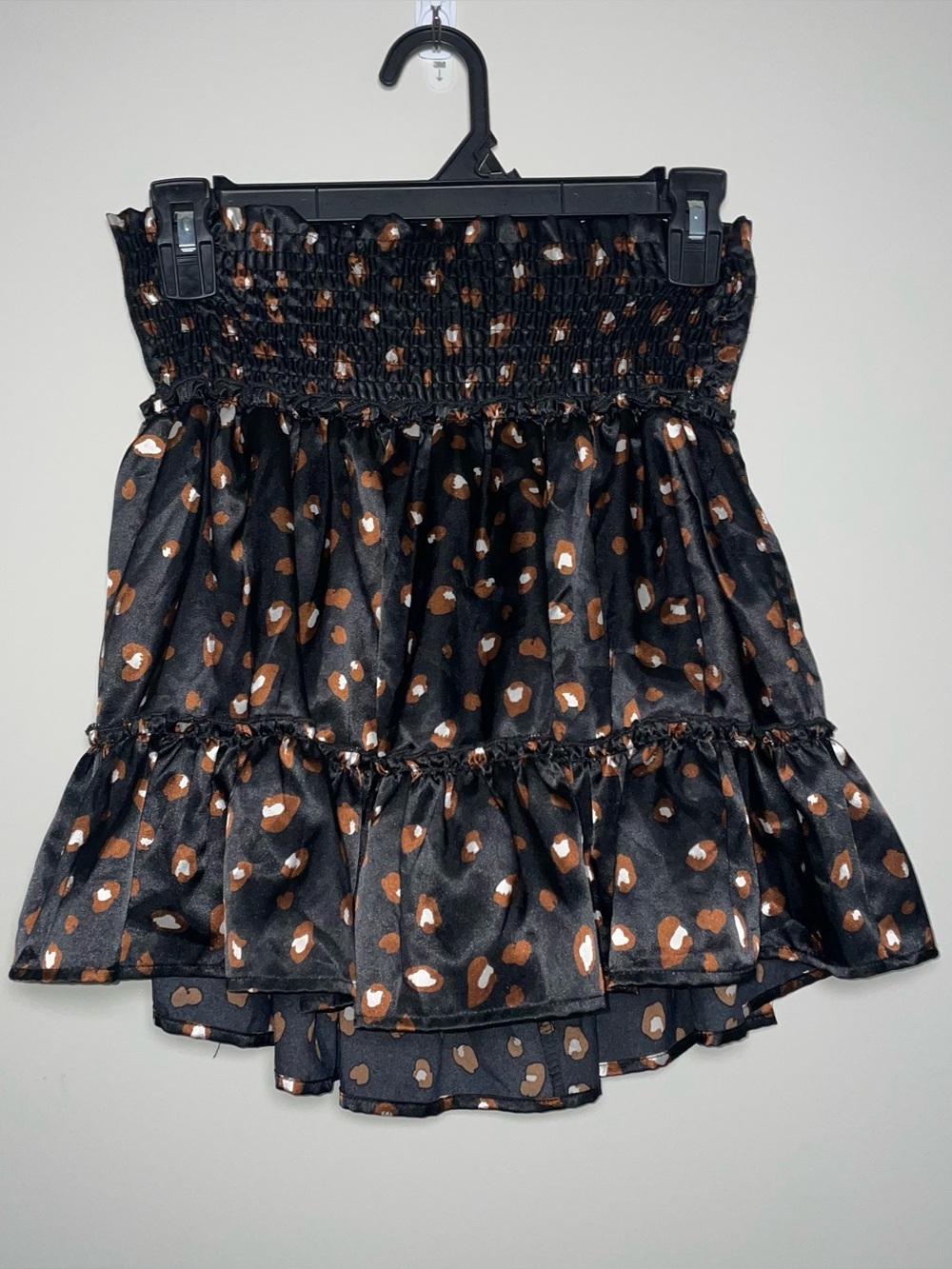 Altar’d State M Elastic Waist Black Satin Layered Dotted Pattern Skirt